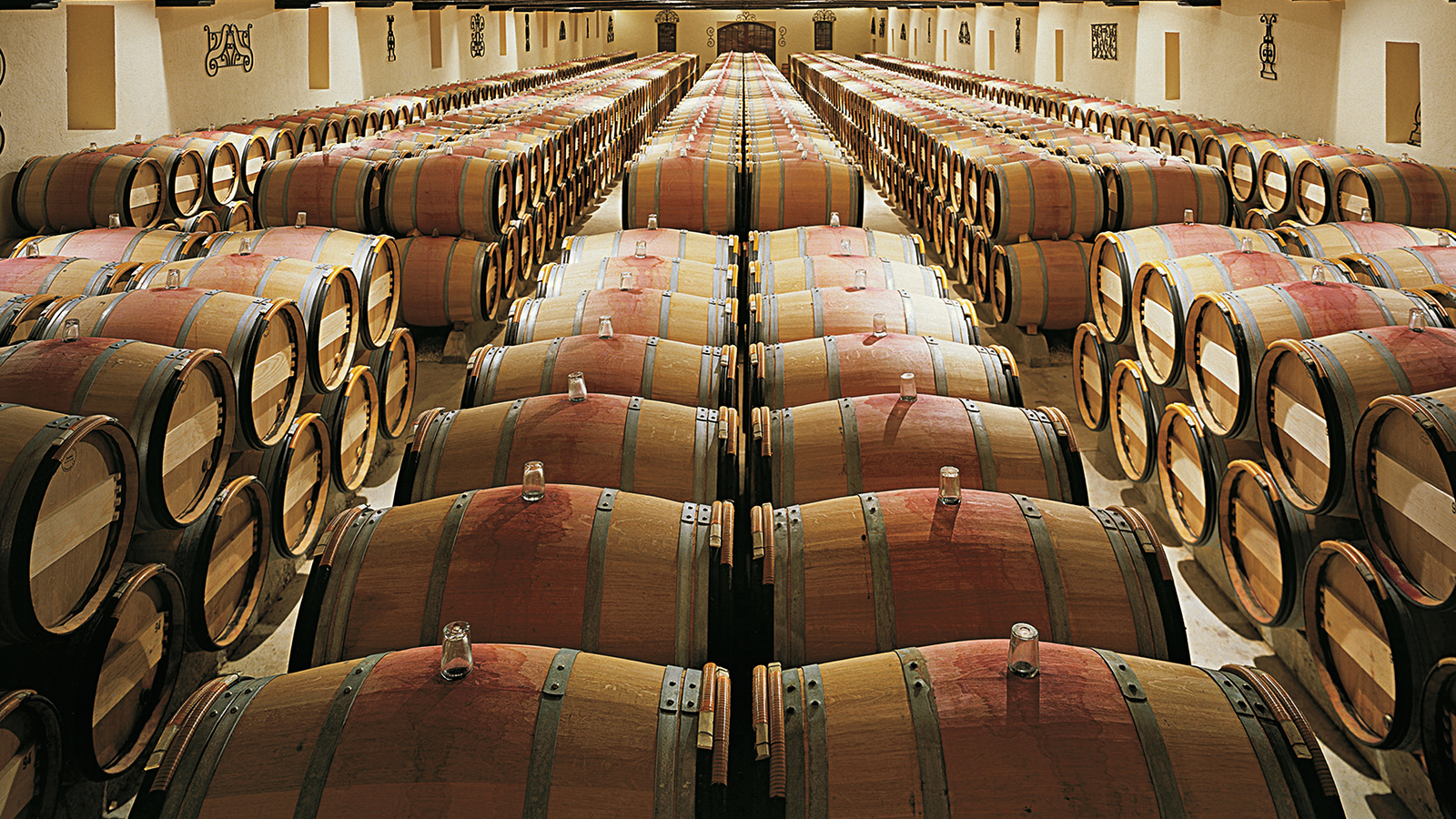 2016 Bordeaux Barrel Tastings Top Dessert Wines Barrel Tasting